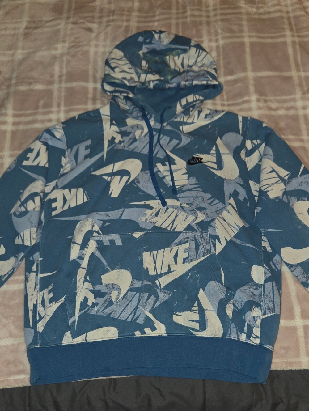 Nike Men's Sportswear Essentials+ Allover Print Hoodie - Medium
